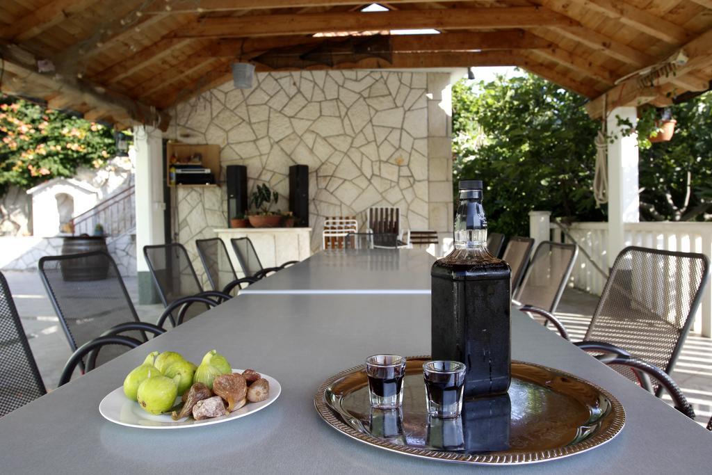 Villa Solo Ploce  Luaran gambar
