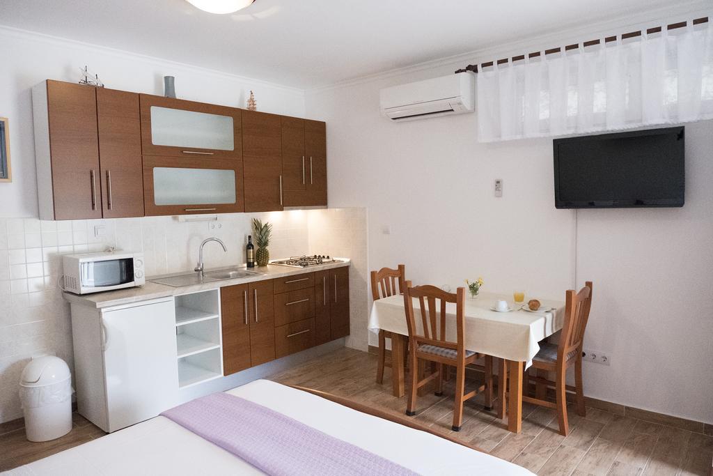 Villa Solo Ploce  Luaran gambar